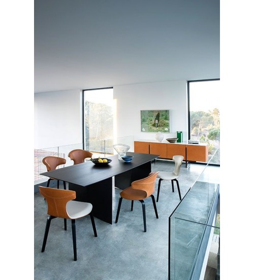 Poltrona Frau柏秋纳弗洛Montera系列5559001餐桌2张SADDLE E/SC